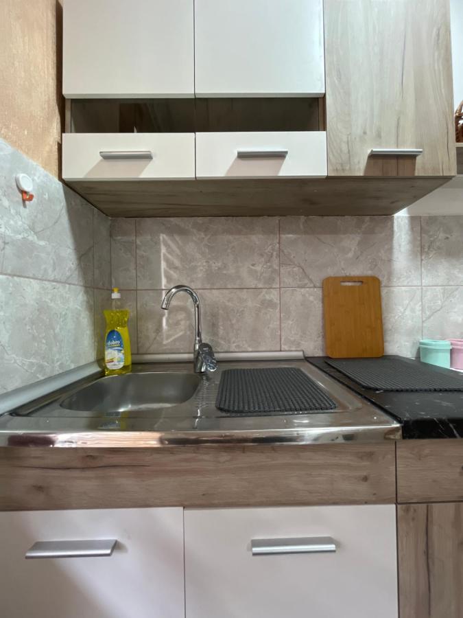Aloha Apartment Novi Pazar Exteriör bild