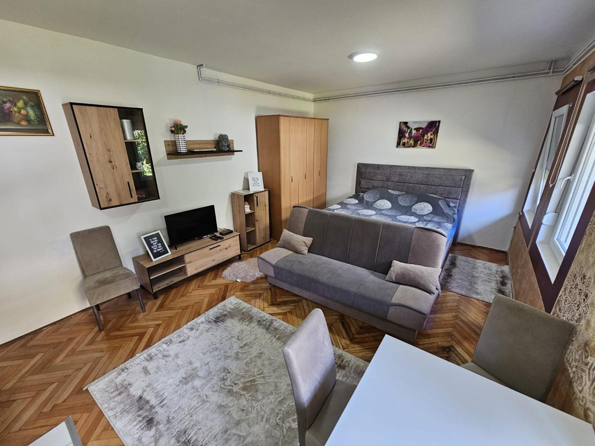 Aloha Apartment Novi Pazar Exteriör bild